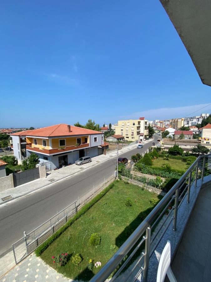 Rajmonda Apartment Lezhë Exterior foto